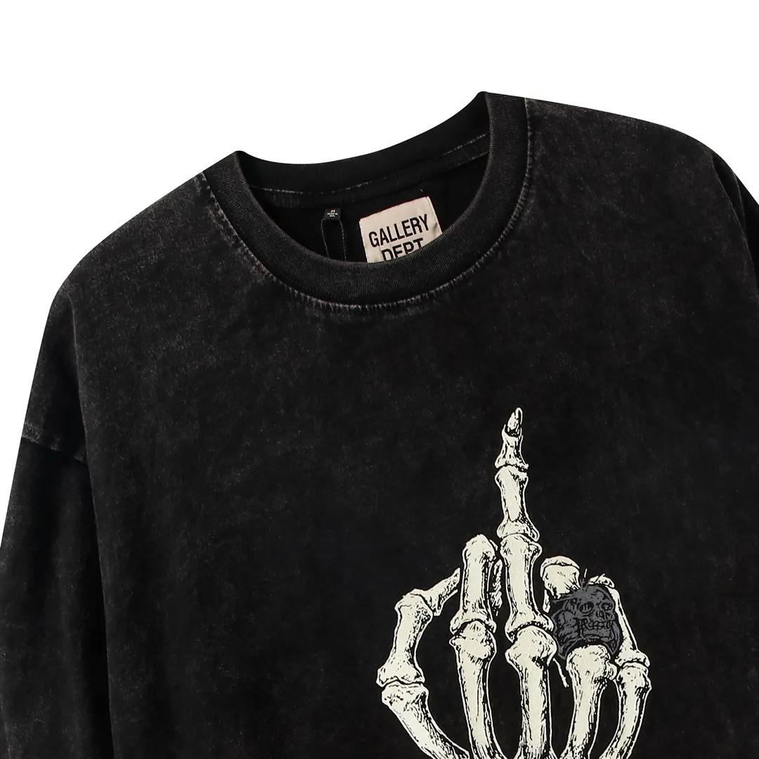 GALLERY. DEPT new short-sleeved T-shirt Style number: D2333 P116 Color: Black Size: S M L XL